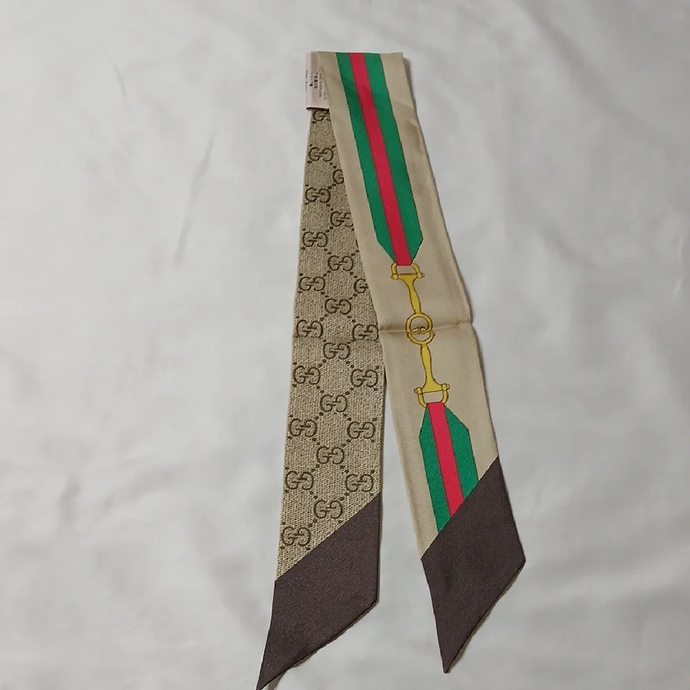 Gucci Beige GG Monogram Silk Scarf with Green and Red Stripe